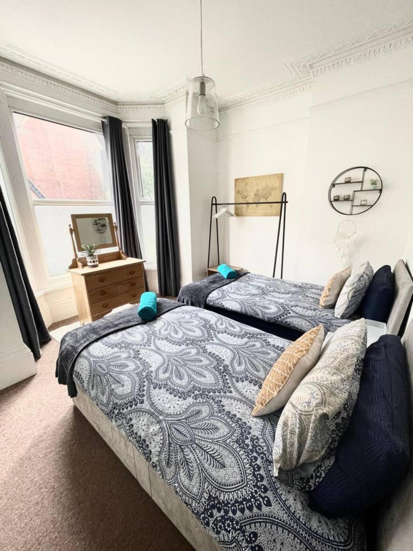 Family Friendly Flat Just Minutes From The Beach! ポーツマス エクステリア 写真